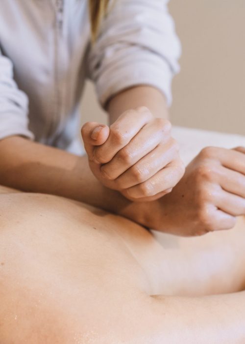 massage-concept-with-relaxed-woman